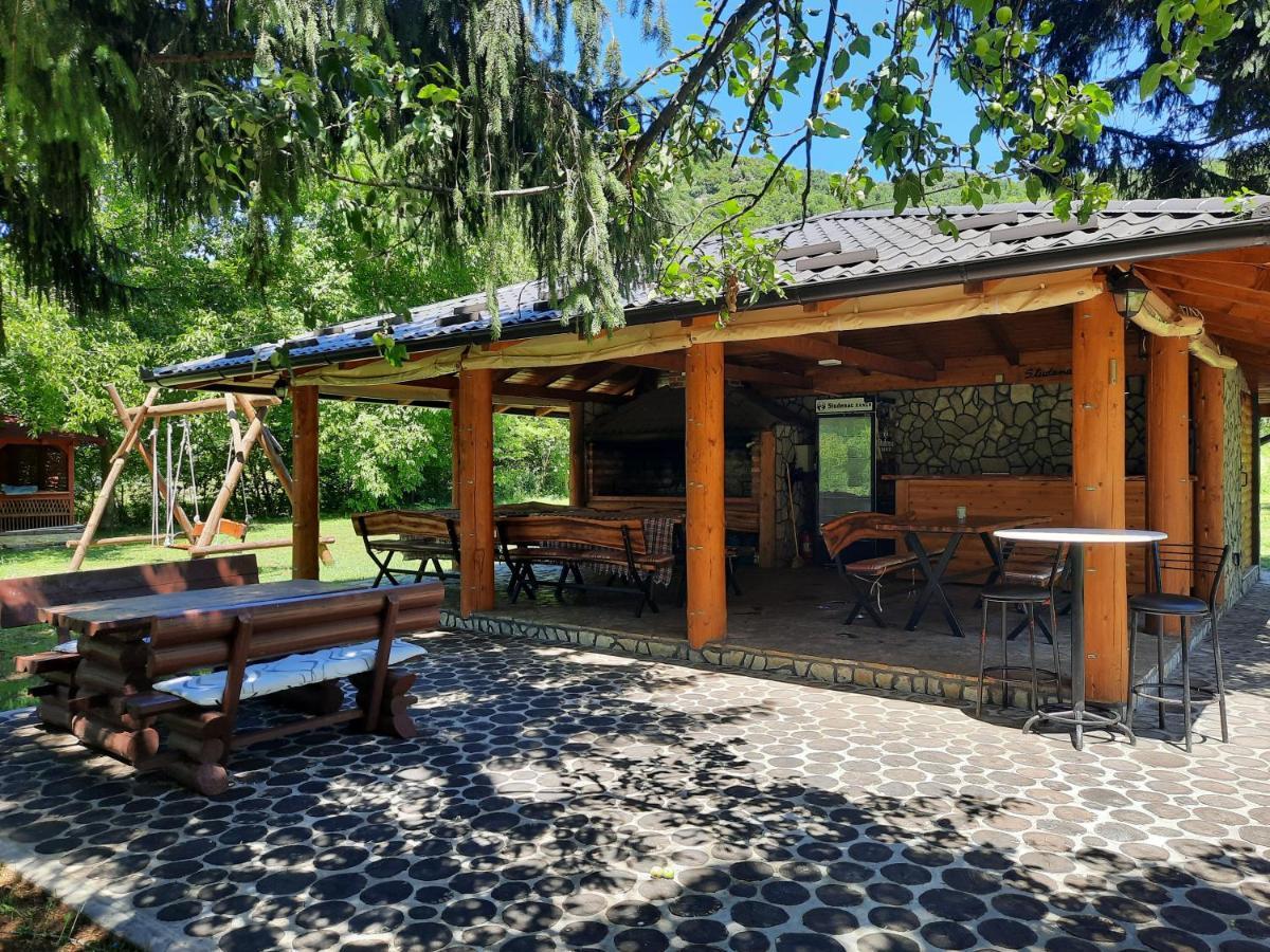 Vacation House Studenac Bihac Luaran gambar